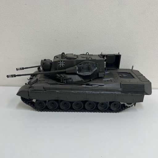 タミヤ 西ドイツ ゲパルト対空戦車 戦車 完成品